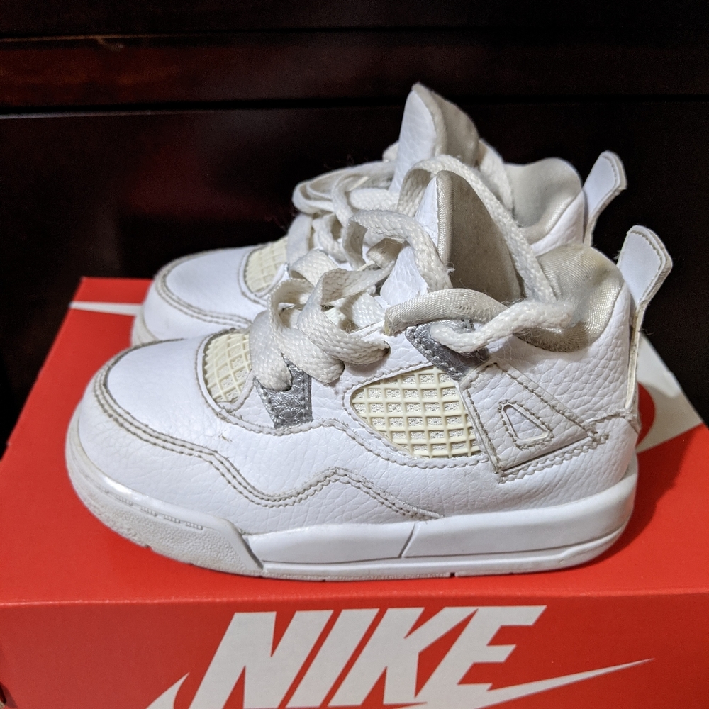 White Jordan's